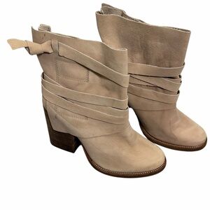 Free People Royal Rush Leather Stacked Heel Wrap Size 40/9.5